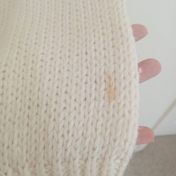 American Weekend Knit Fringe Floral Sweater White Size Medium - Picture 6 of 7